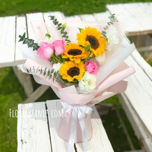 Sunflower and Pink Rose Bouquet