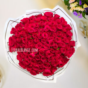 Flower Delivery Singapore 66 99 Red Rose Top View