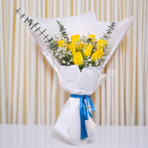 Flower Delivery Singapore 23 Yellow Rose Baby Breath Bouquet